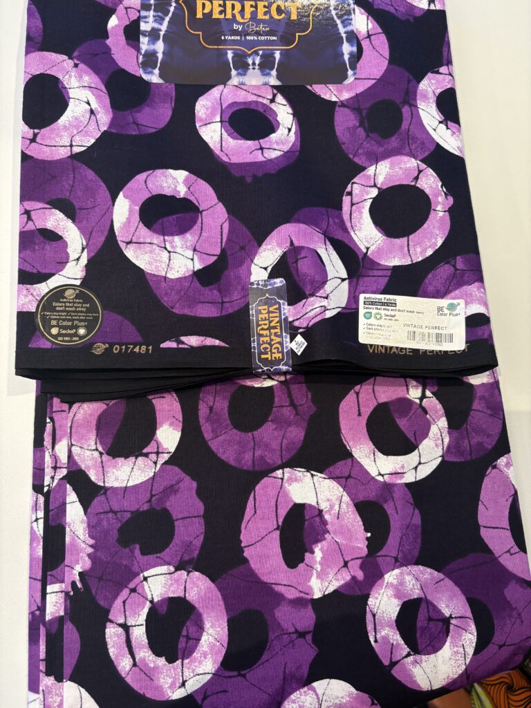 Afro tyg 6yard 700 kr eller 140kr/m